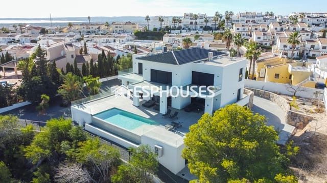 6 bedroom Villa for sale in Ciudad Quesada, Rojales with pool garage - € 2,300,000 (Ref: 9735850)