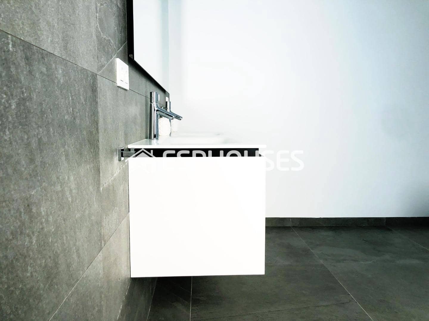 6 bedroom Villa for sale in Rojales with pool garage - € 2,300,000 (Ref: 9735850)