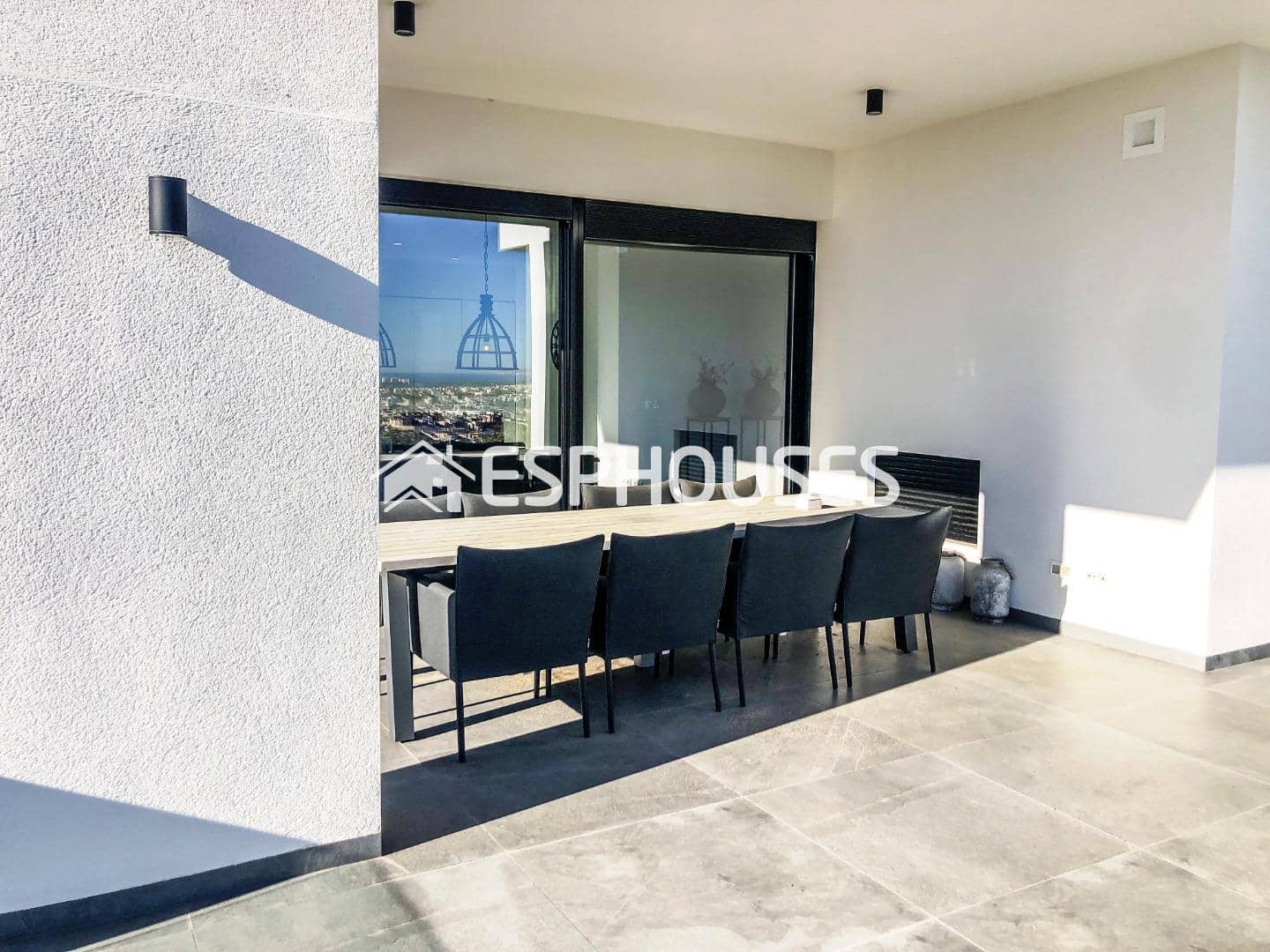 6 bedroom Villa for sale in Rojales with pool garage - € 2,300,000 (Ref: 9735850)