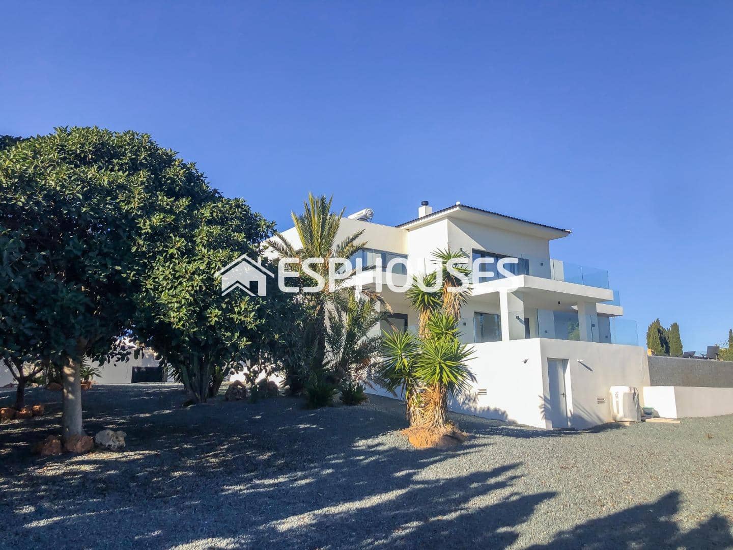 6 bedroom Villa for sale in Rojales with pool garage - € 2,300,000 (Ref: 9735850)