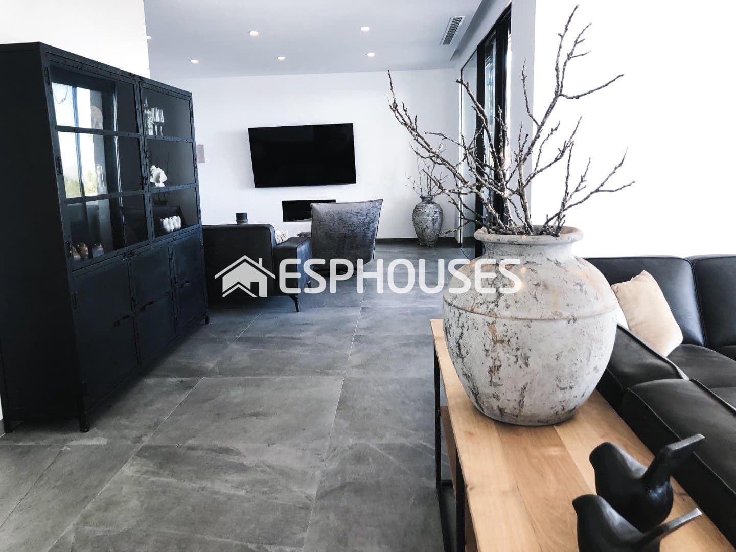6 soveværelse Villa til salg i Ciudad Quesada med swimmingpool garage - € 2.300.000 (Ref: 9735850)