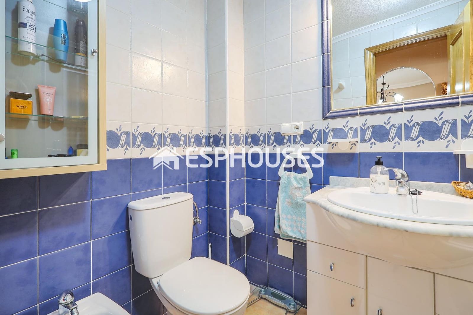 2 quarto Bungalow para venda em Guardamar del Segura com piscina - 155 000 € (Ref: 9735851)