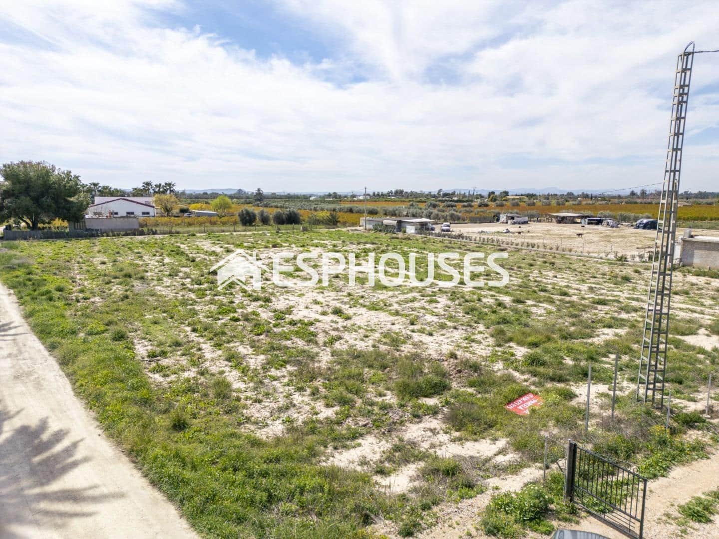 Building Plot for sale in Elche / Elx - € 35,000 (Ref: 9735852)