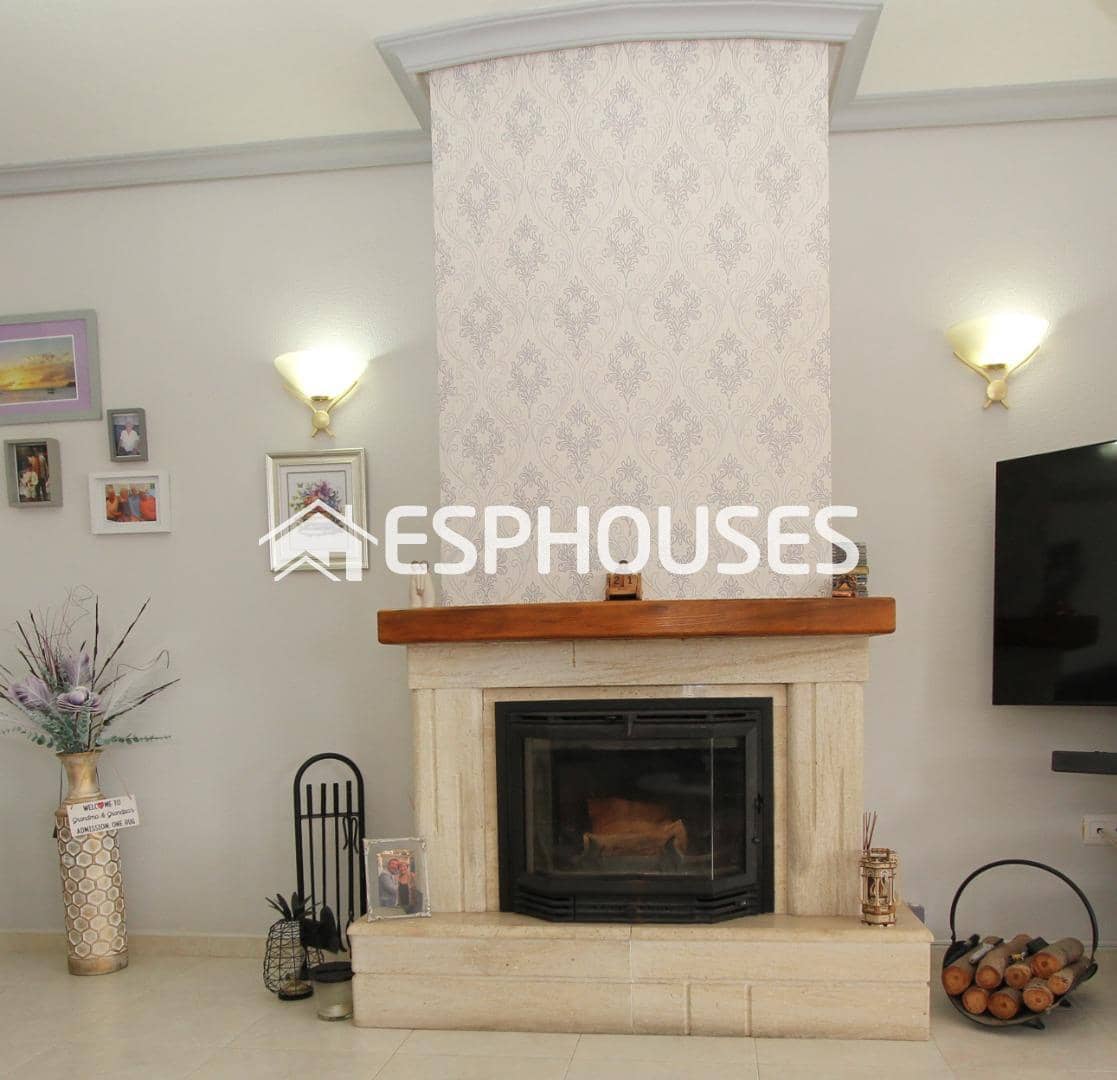 4 soverom Villa til salgs i Busot med svømmebasseng garasje - € 595 000 (Ref: 9756651)