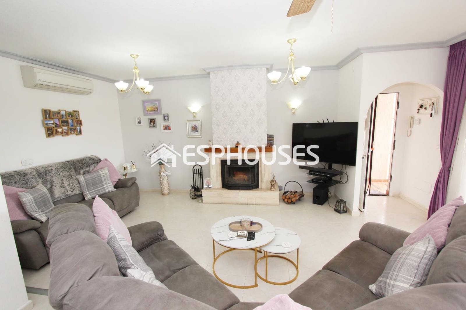 4 soverom Villa til salgs i Busot med svømmebasseng garasje - € 595 000 (Ref: 9756651)