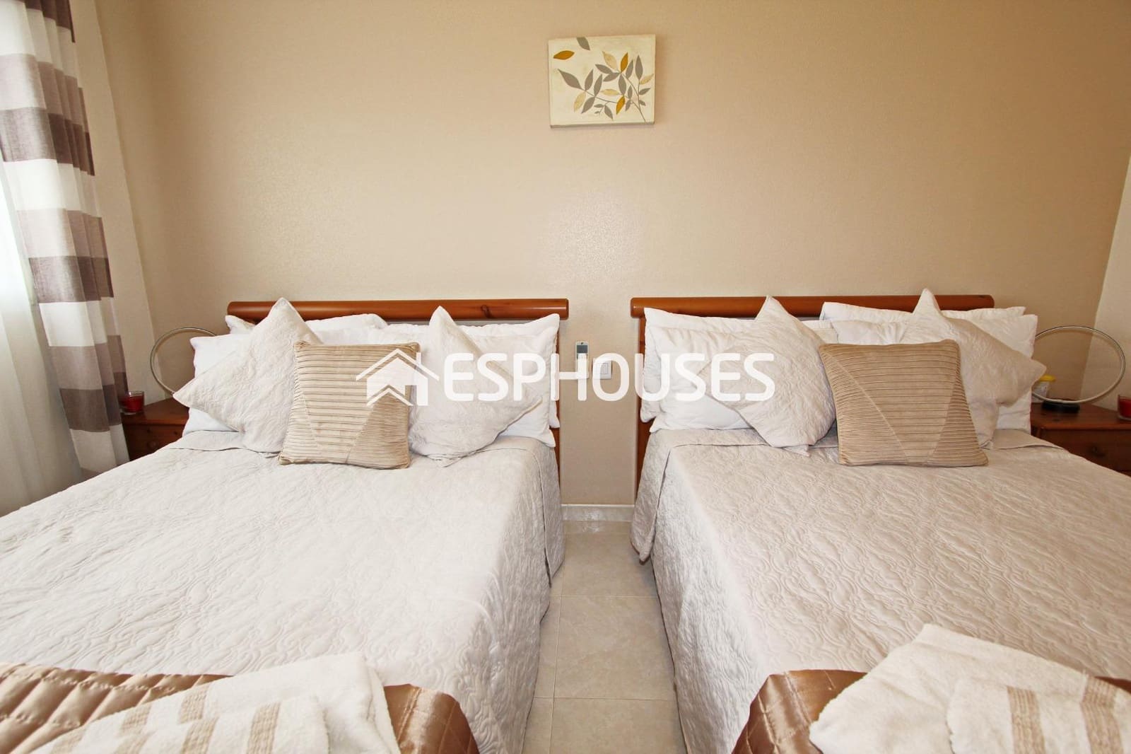 4 soverom Villa til salgs i Busot med svømmebasseng garasje - € 595 000 (Ref: 9756651)