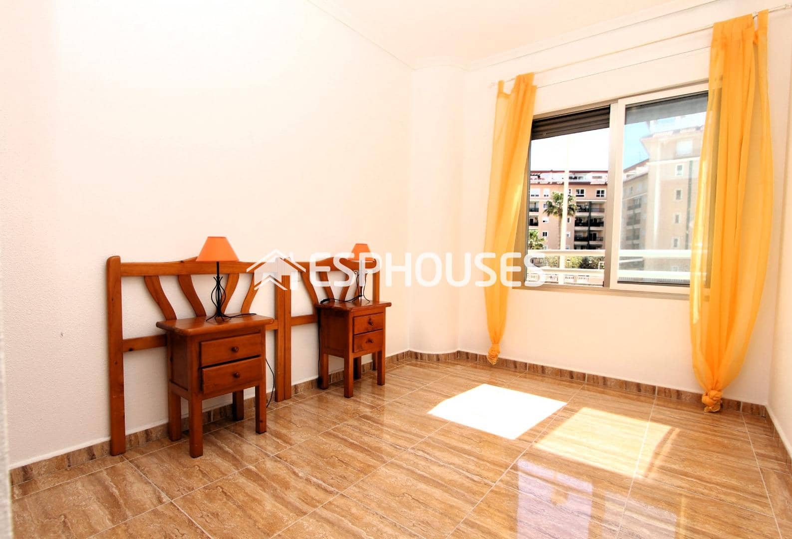 2 chambre Appartement à vendre à Guardamar del Segura avec piscine garage - 199 000 € (Ref: 9756652)