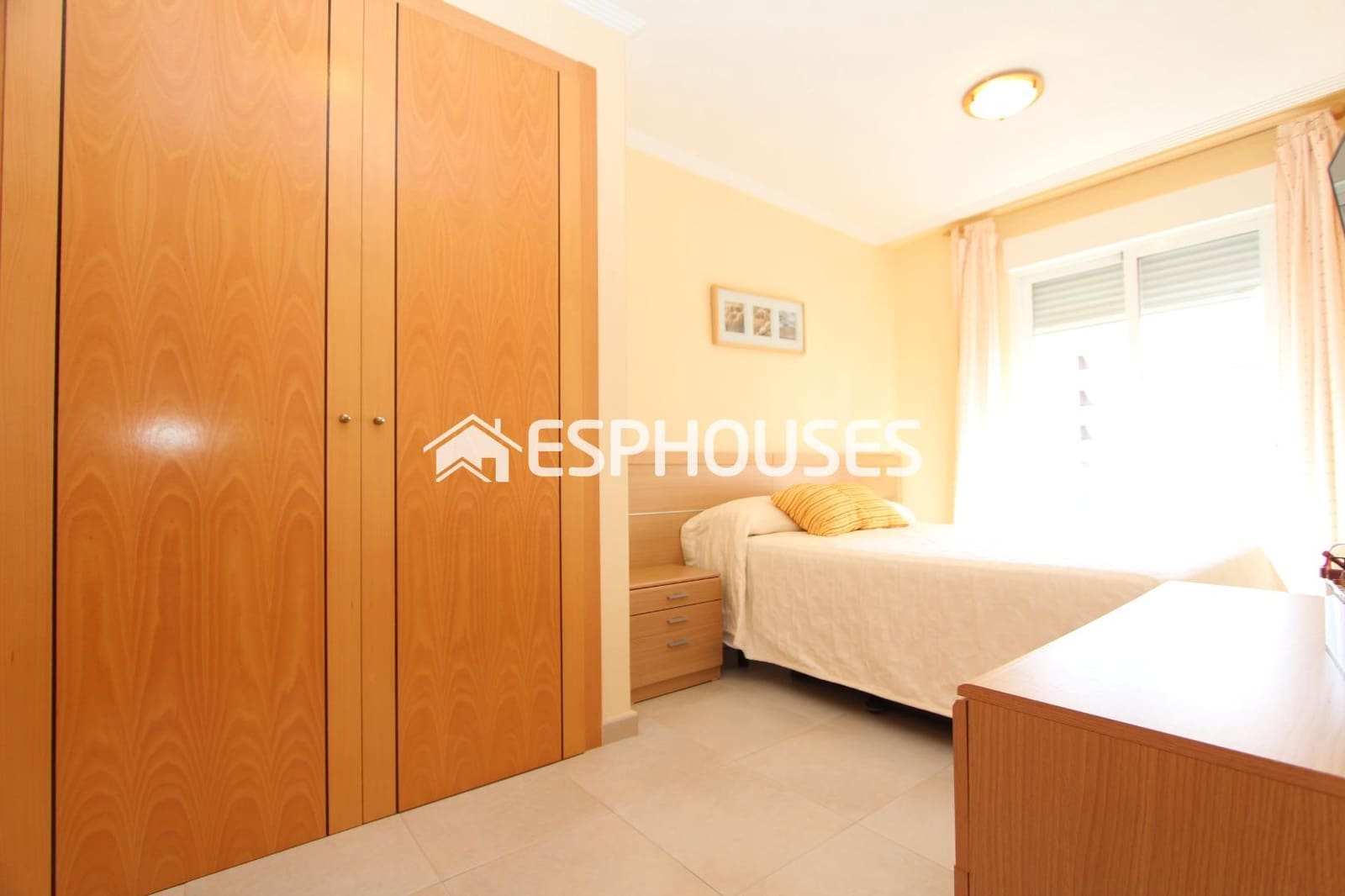 2 chambre Appartement à vendre à Guardamar del Segura avec piscine garage - 179 900 € (Ref: 9756653)