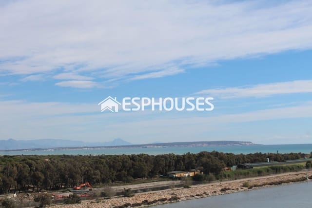 2 chambre Appartement à vendre à Puerto Deportivo, Guardamar del Segura avec piscine garage - 179 900 € (Ref: 9756653)