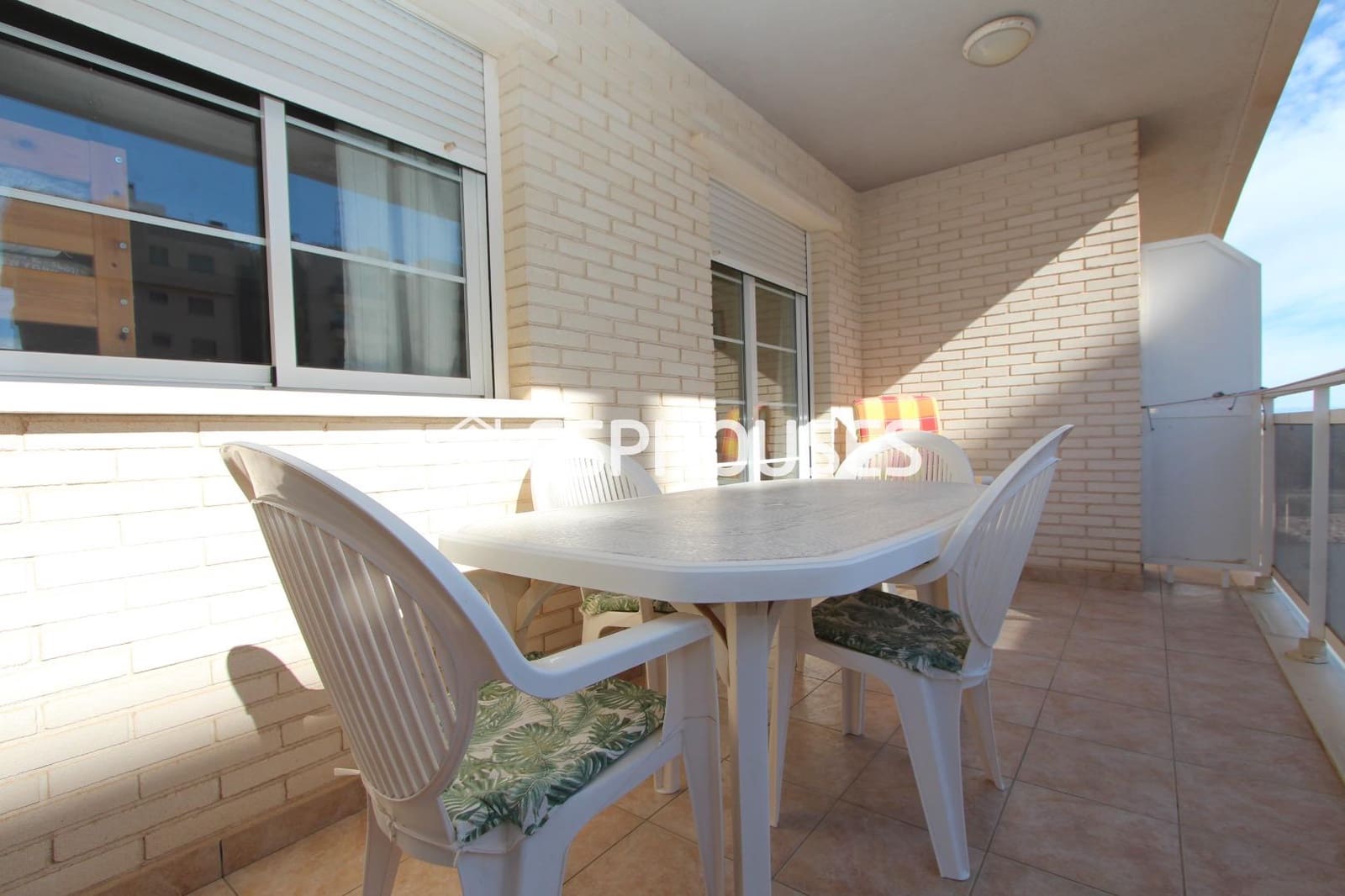 2 chambre Appartement à vendre à Guardamar del Segura avec piscine garage - 179 900 € (Ref: 9756653)