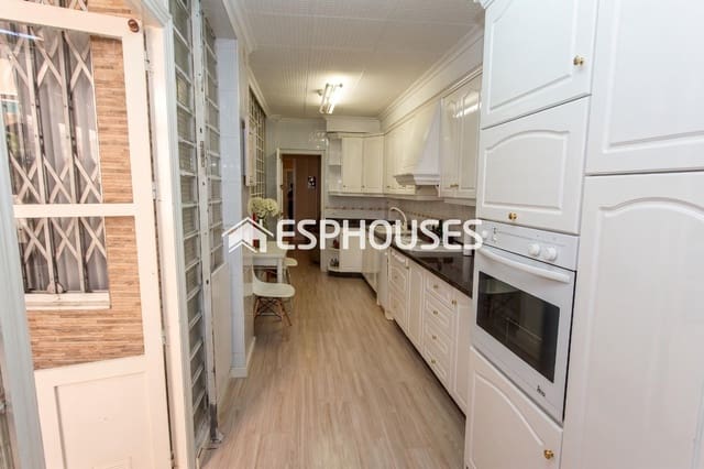 6 sypialnia Apartament na sprzedaż w Carolinas Altas, Miasto Alicante / Alacant - 325 000 € (Ref: 9773367)