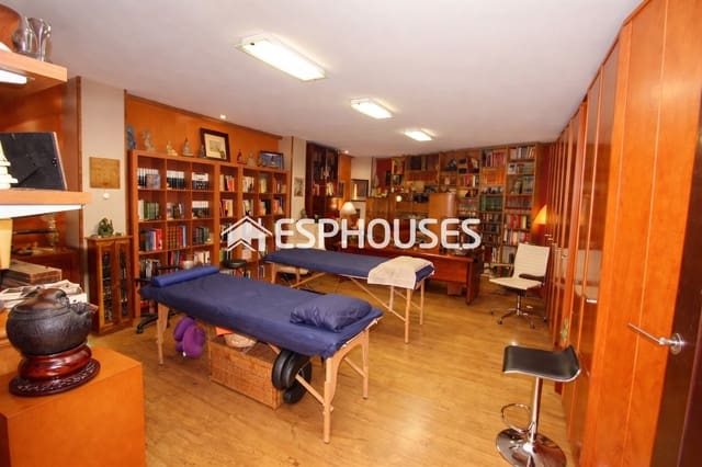 6 soveværelse Lejlighed til salg i Carolinas Altas, Alicante by - € 285.000 (Ref: 9773367)