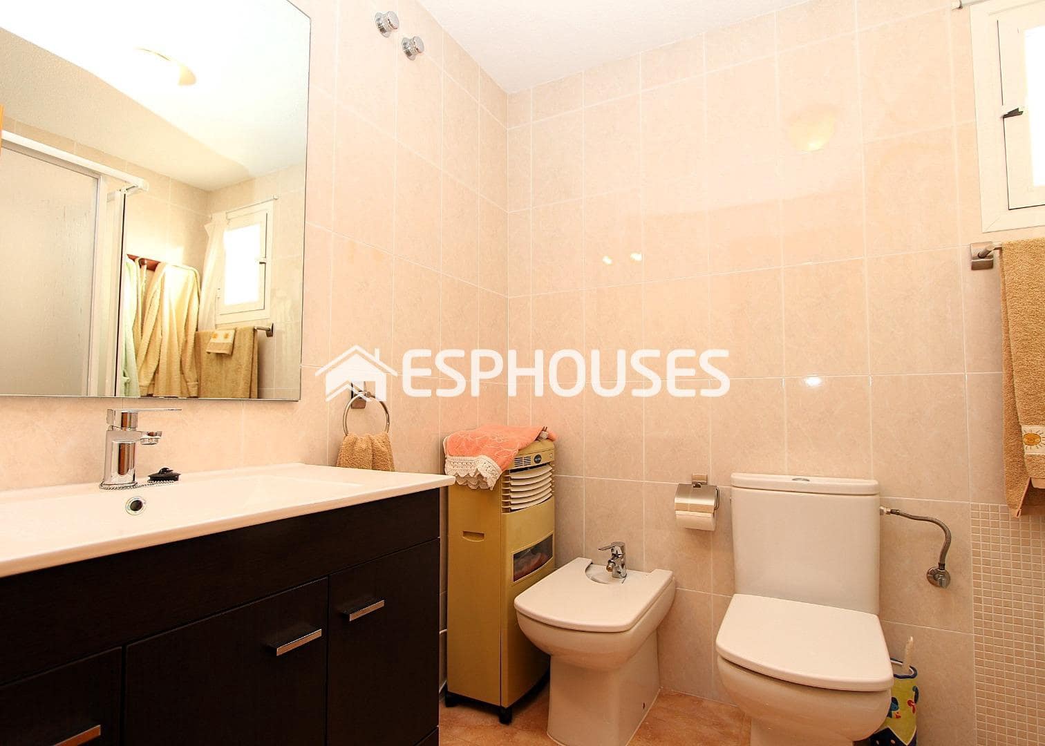 Apartamento de 2 habitaciones en Guardamar del Segura en venta - 189.500 € (Ref: 9773368)