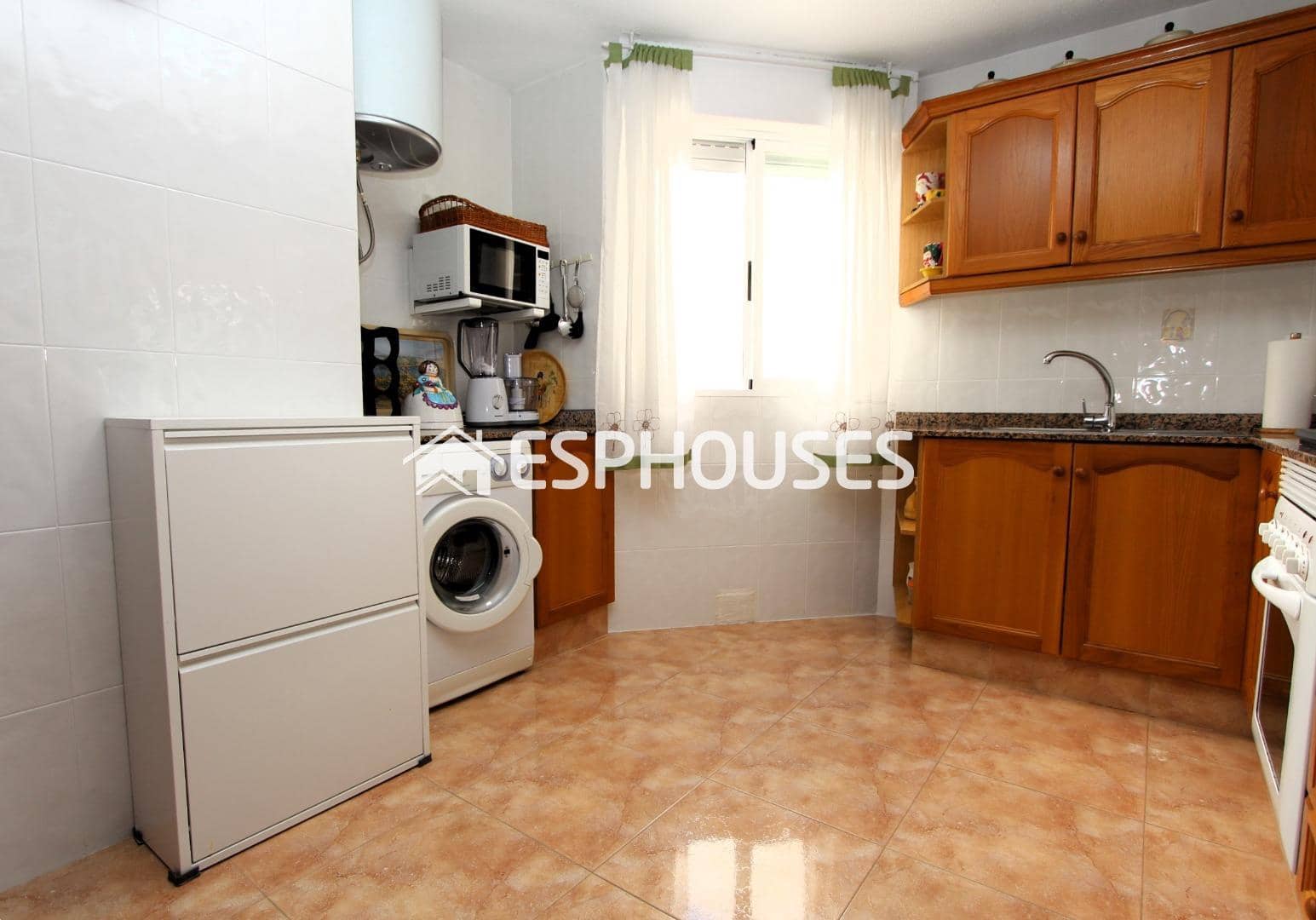 Apartamento de 2 habitaciones en Guardamar del Segura en venta - 189.500 € (Ref: 9773368)