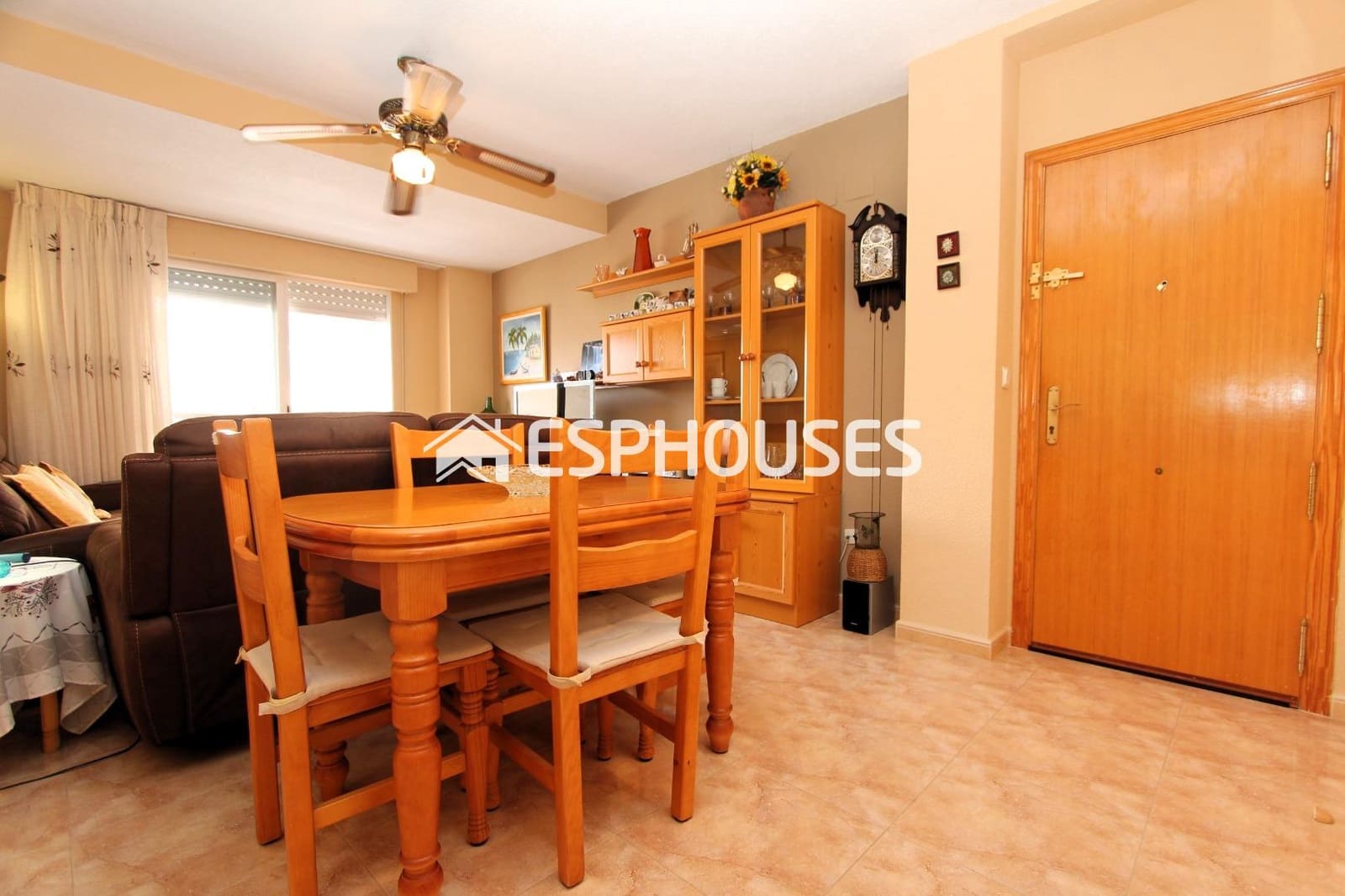 Apartamento de 2 habitaciones en Guardamar del Segura en venta - 189.500 € (Ref: 9773368)