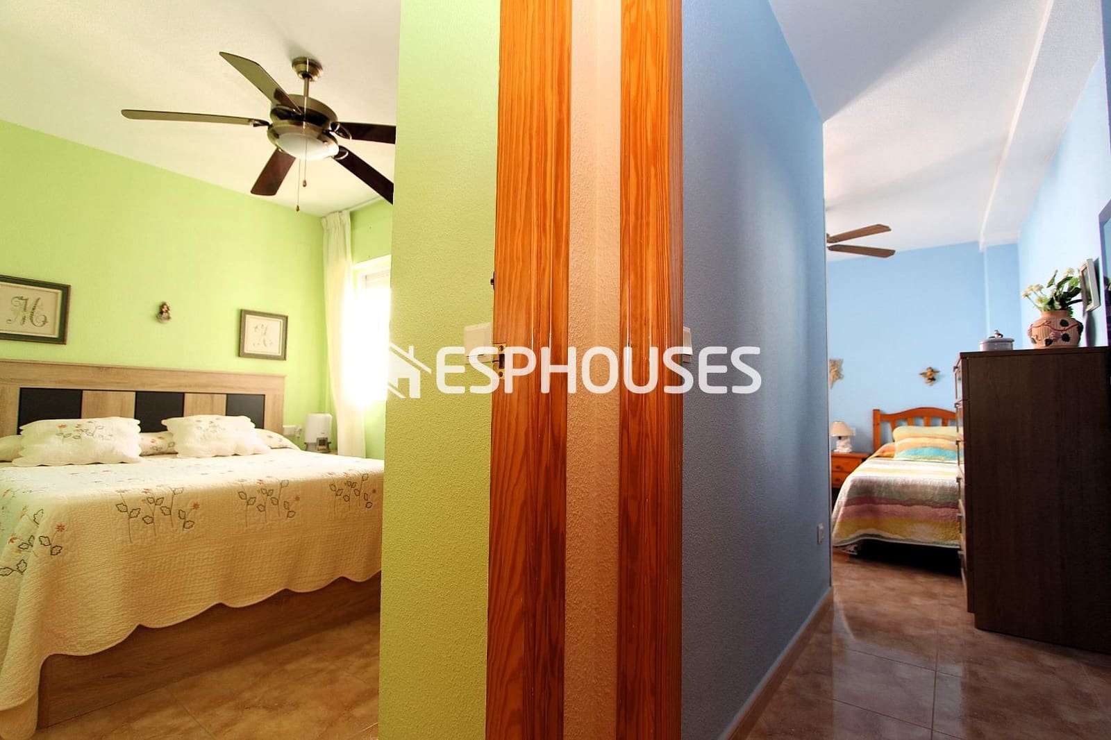 Apartamento de 2 habitaciones en Guardamar del Segura en venta - 189.500 € (Ref: 9773368)