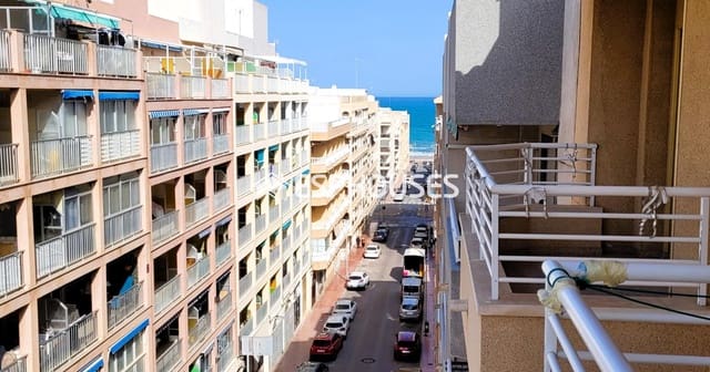 Apartamento de 2 habitaciones en Zona Pueblo, Guardamar del Segura en venta - 189.500 € (Ref: 9773368)