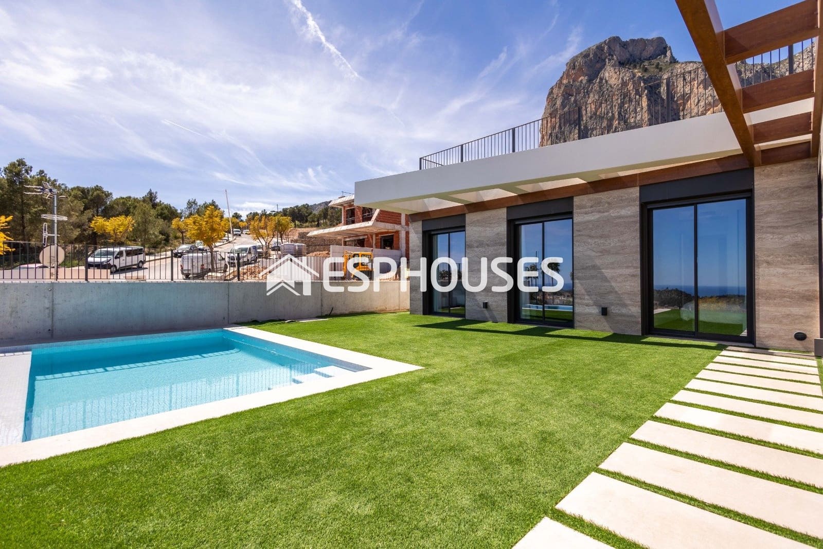 3 soveværelse Villa til salg i Polop med swimmingpool garage - € 939.000 (Ref: 9773369)