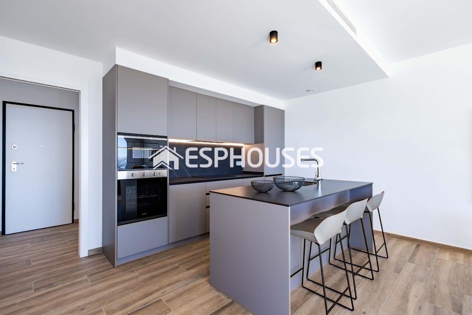 3 bedroom Villa for sale in Polop with pool garage - € 585,400 (Ref: 9773371)