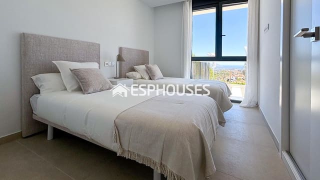 3 Zimmer Villa zu verkaufen in Polop mit Pool Garage - 548.700 € (Ref: 9773374)