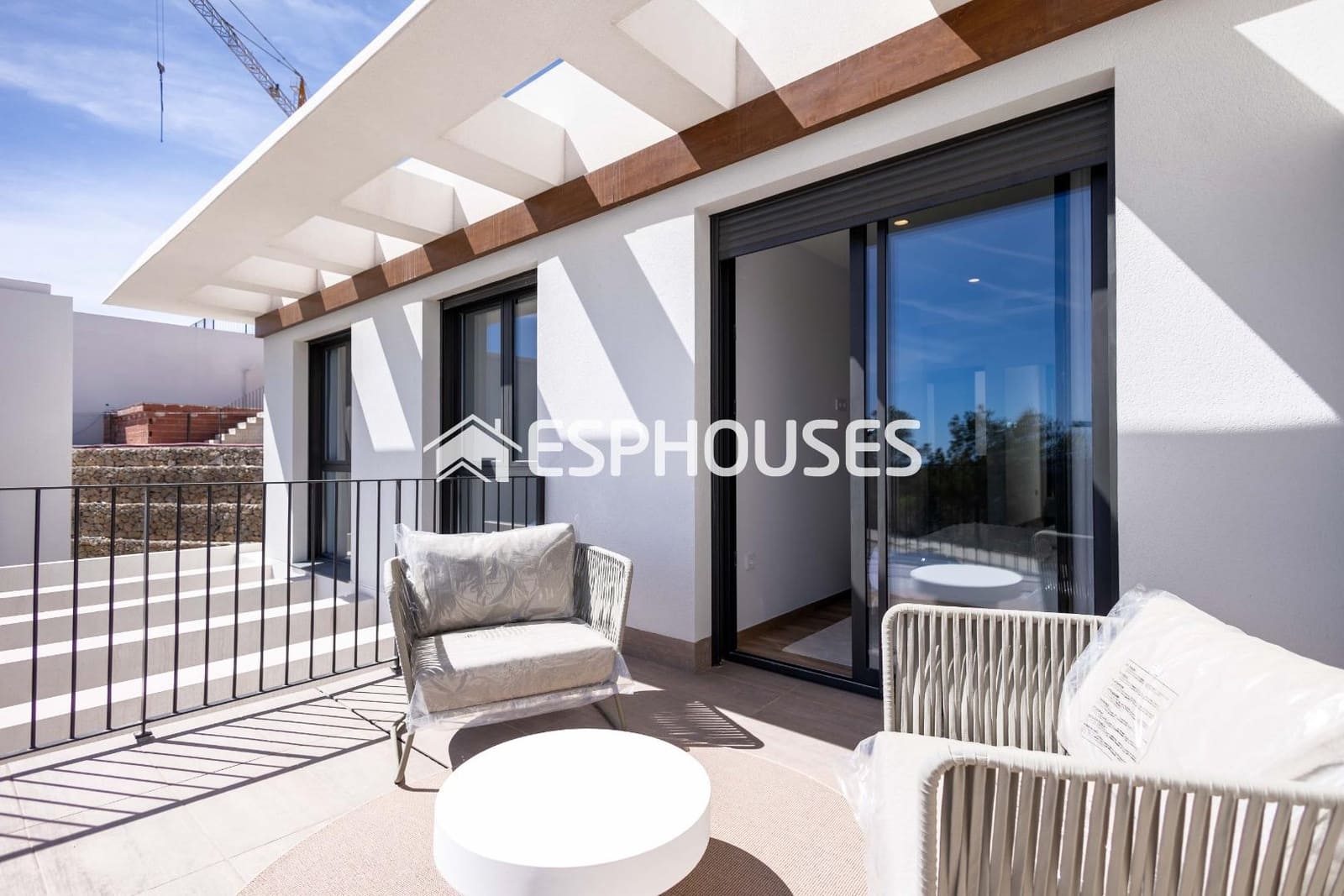 3 bedroom Villa for sale in Polop with pool garage - € 548,700 (Ref: 9773375)