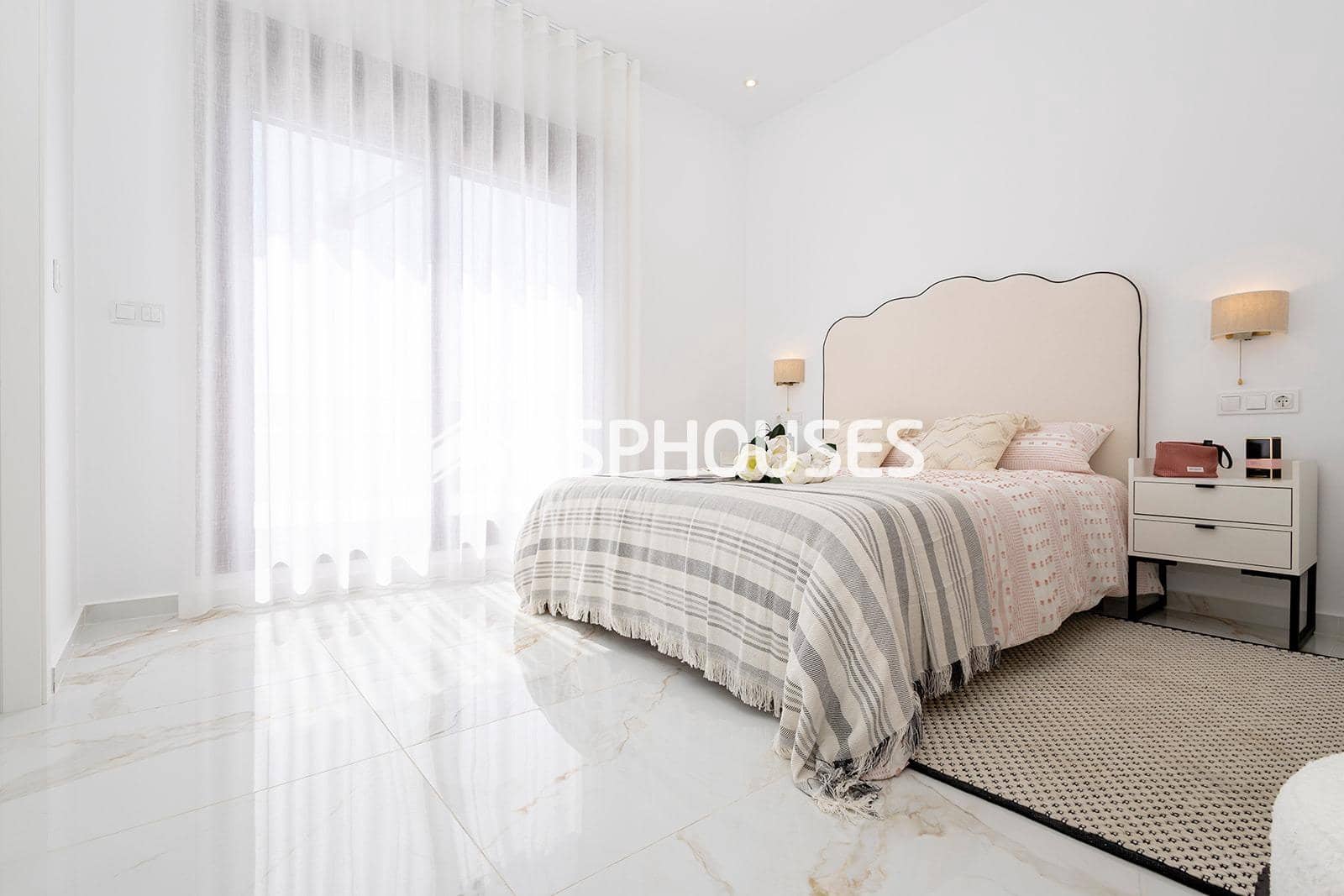 3 bedroom Villa for sale in Polop with pool garage - € 807,000 (Ref: 9783378)