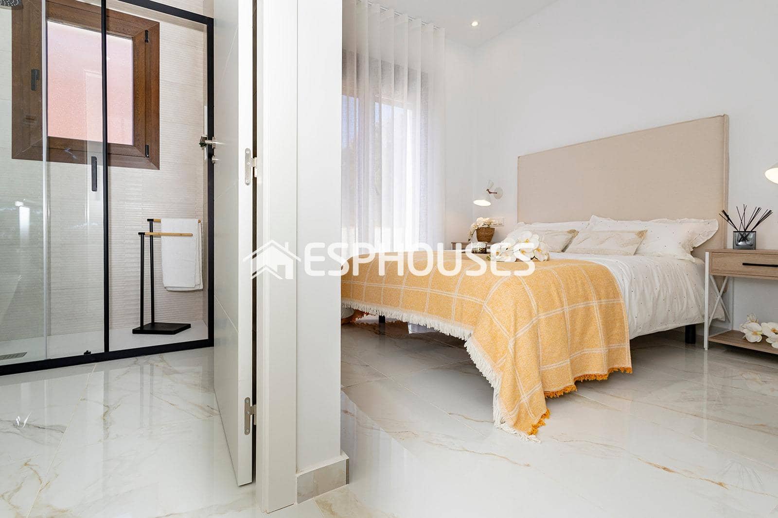 3 bedroom Villa for sale in Polop with pool garage - € 639,000 (Ref: 9783381)