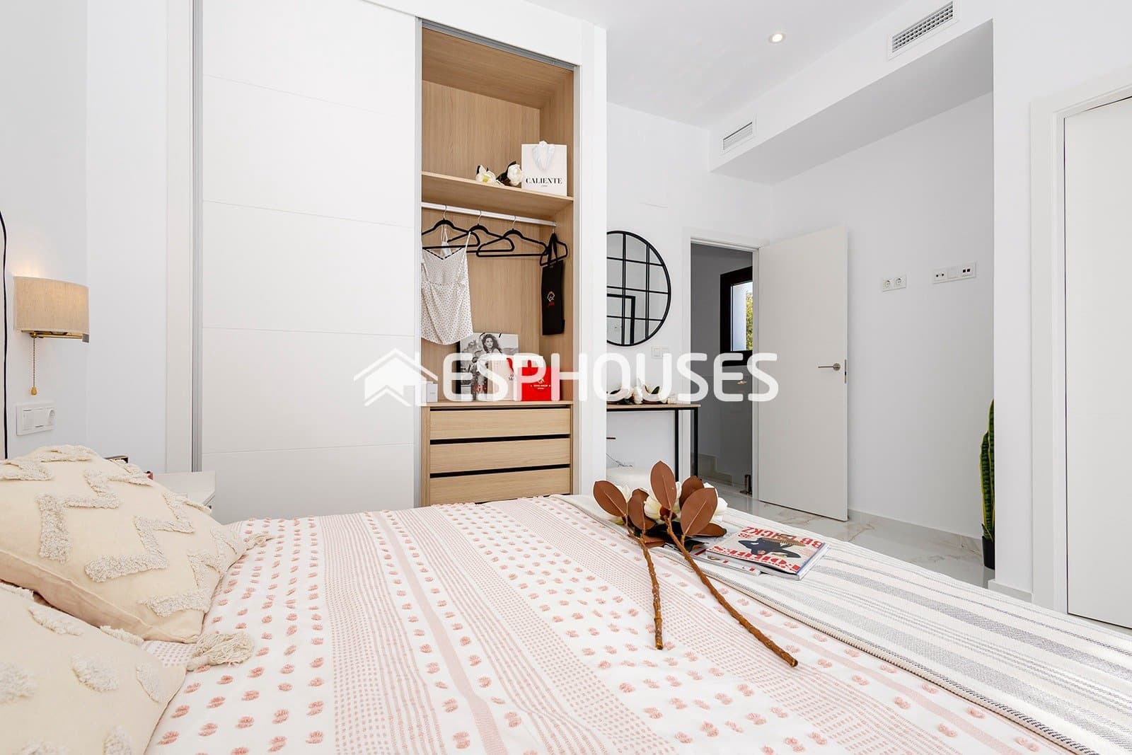 3 soverom Villa til salgs i Polop med svømmebasseng garasje - € 639 000 (Ref: 9783381)