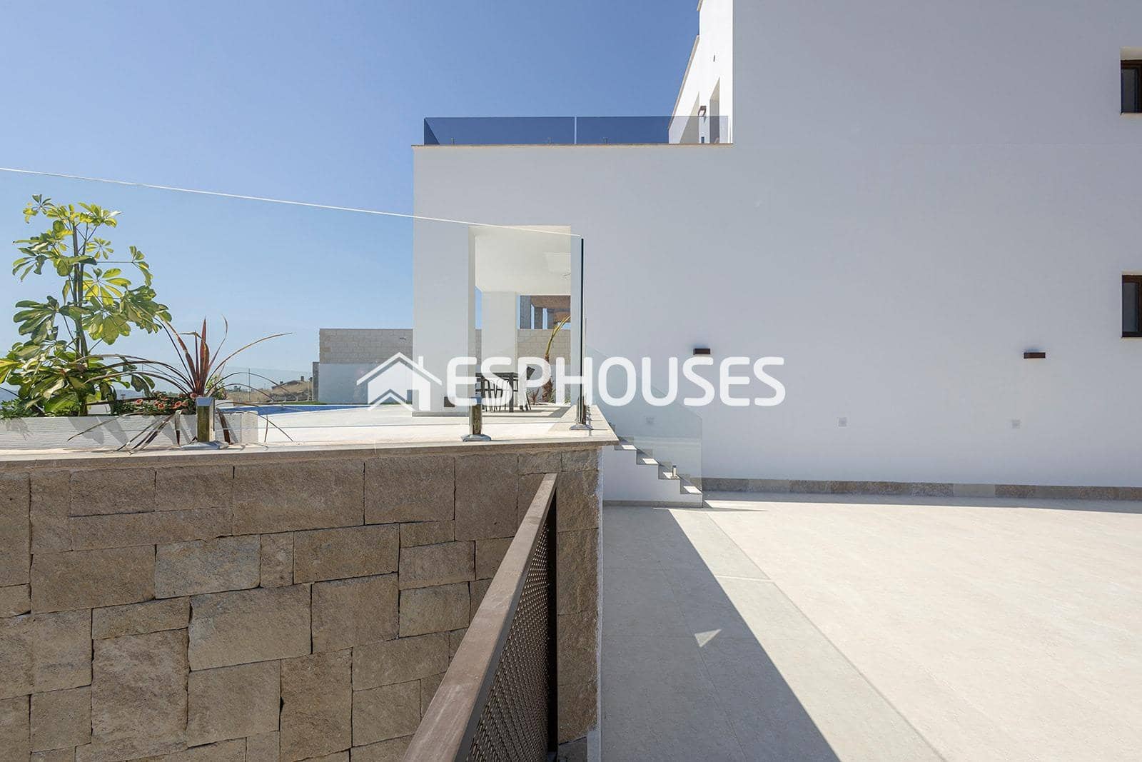 3 quarto Moradia para venda em Polop com piscina garagem - 598 000 € (Ref: 9783382)