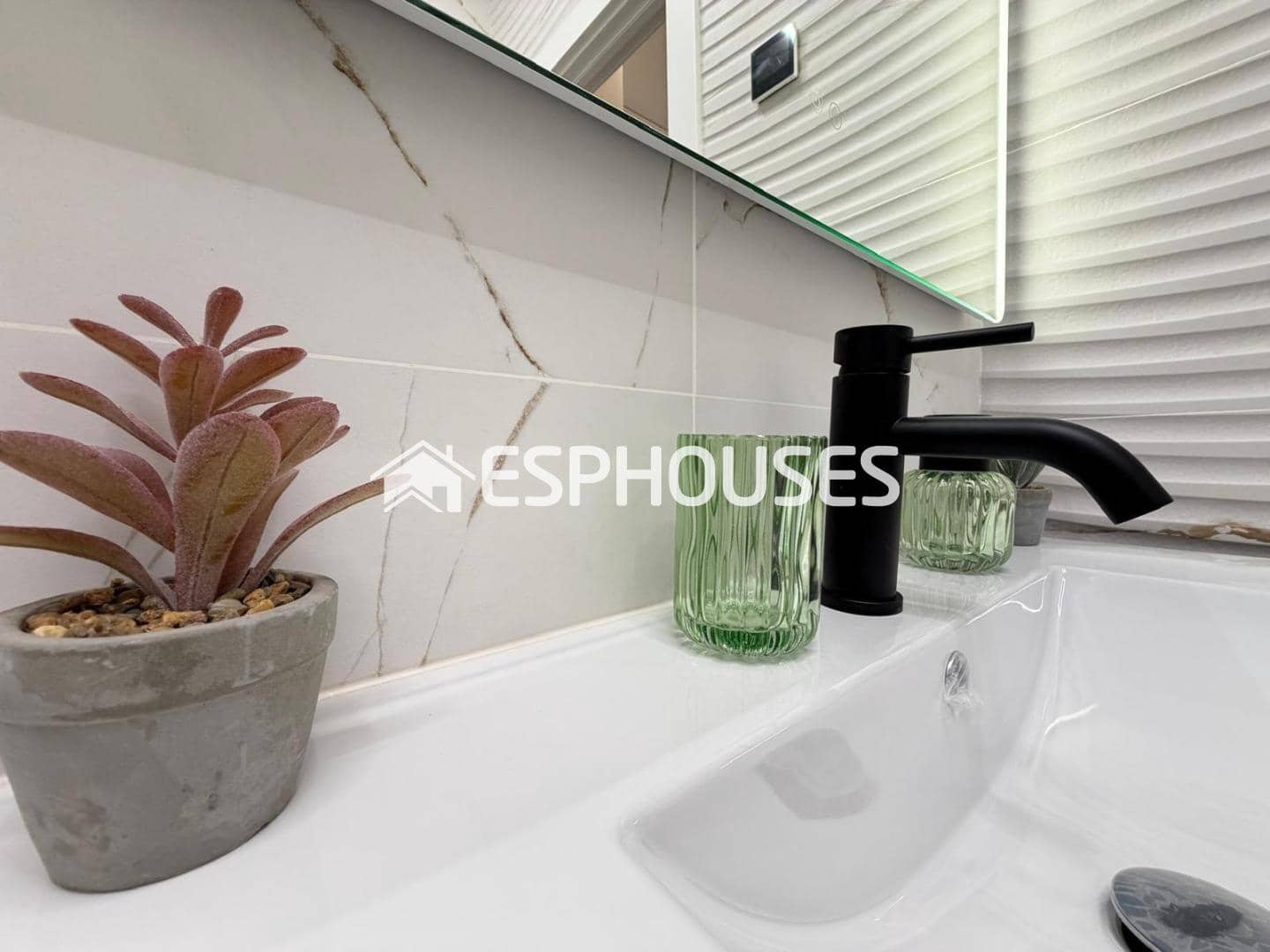 2 soveværelse Lejlighed til salg i Torrevieja - € 159.900 (Ref: 9783387)