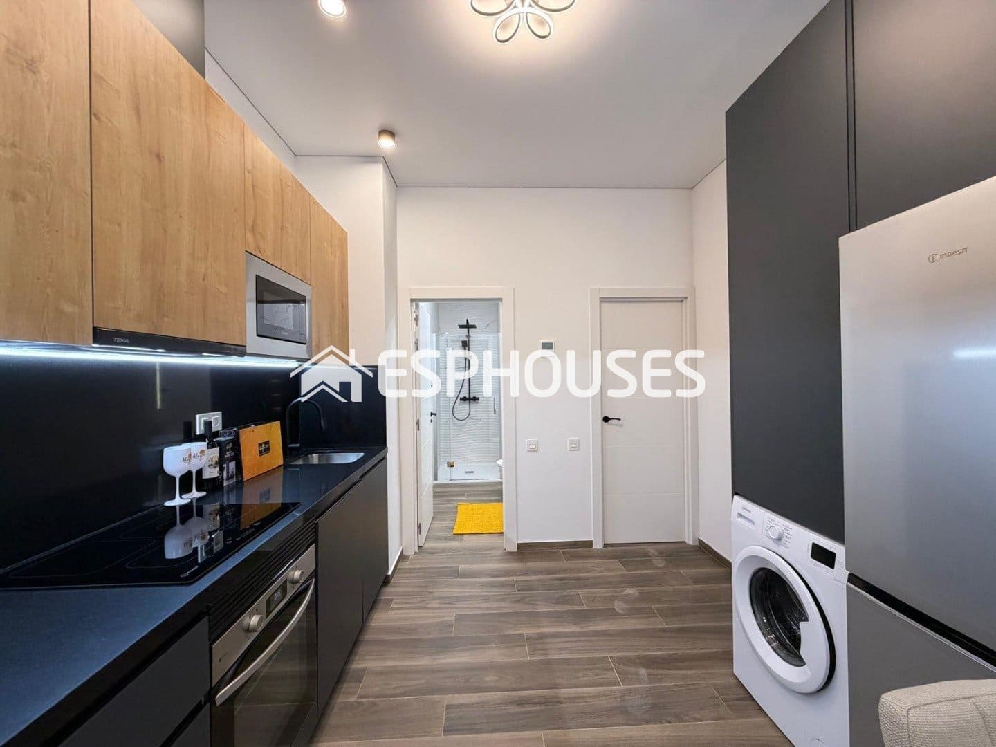 2 Zimmer Apartment zu verkaufen in Torrevieja - 155.000 € (Ref: 9783387)