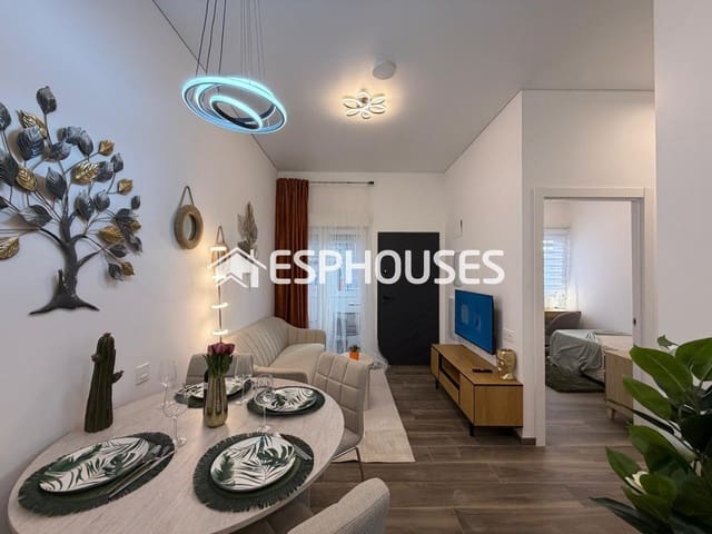 Apartamento de 2 habitaciones en Parque de las Naciones, Torrevieja en venta - 155.000 € (Ref: 9783387)