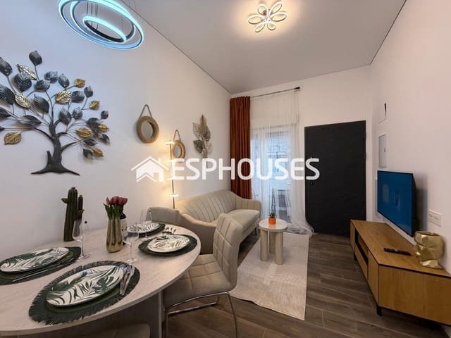 Apartamento de 2 habitaciones en Parque de las Naciones, Torrevieja en venta - 155.000 € (Ref: 9783387)