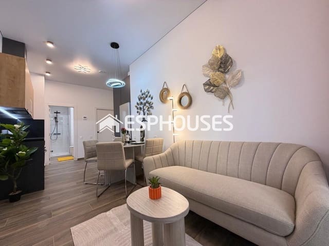 Apartamento de 2 habitaciones en Parque de las Naciones, Torrevieja en venta - 155.000 € (Ref: 9783387)