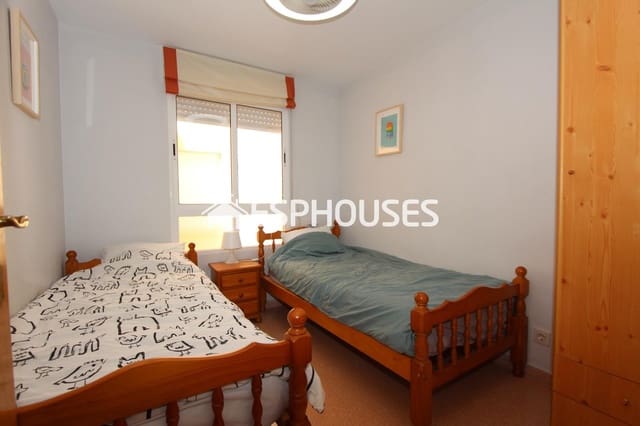 2 makuuhuone Huoneisto myytävänä paikassa Guardamar Playa, Guardamar del Segura - 160 000 € (Ref: 9802681)