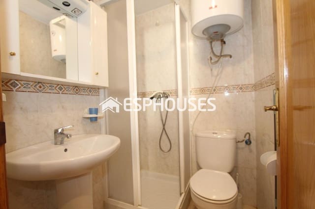 2 makuuhuone Huoneisto myytävänä paikassa Guardamar Playa, Guardamar del Segura - 160 000 € (Ref: 9802681)