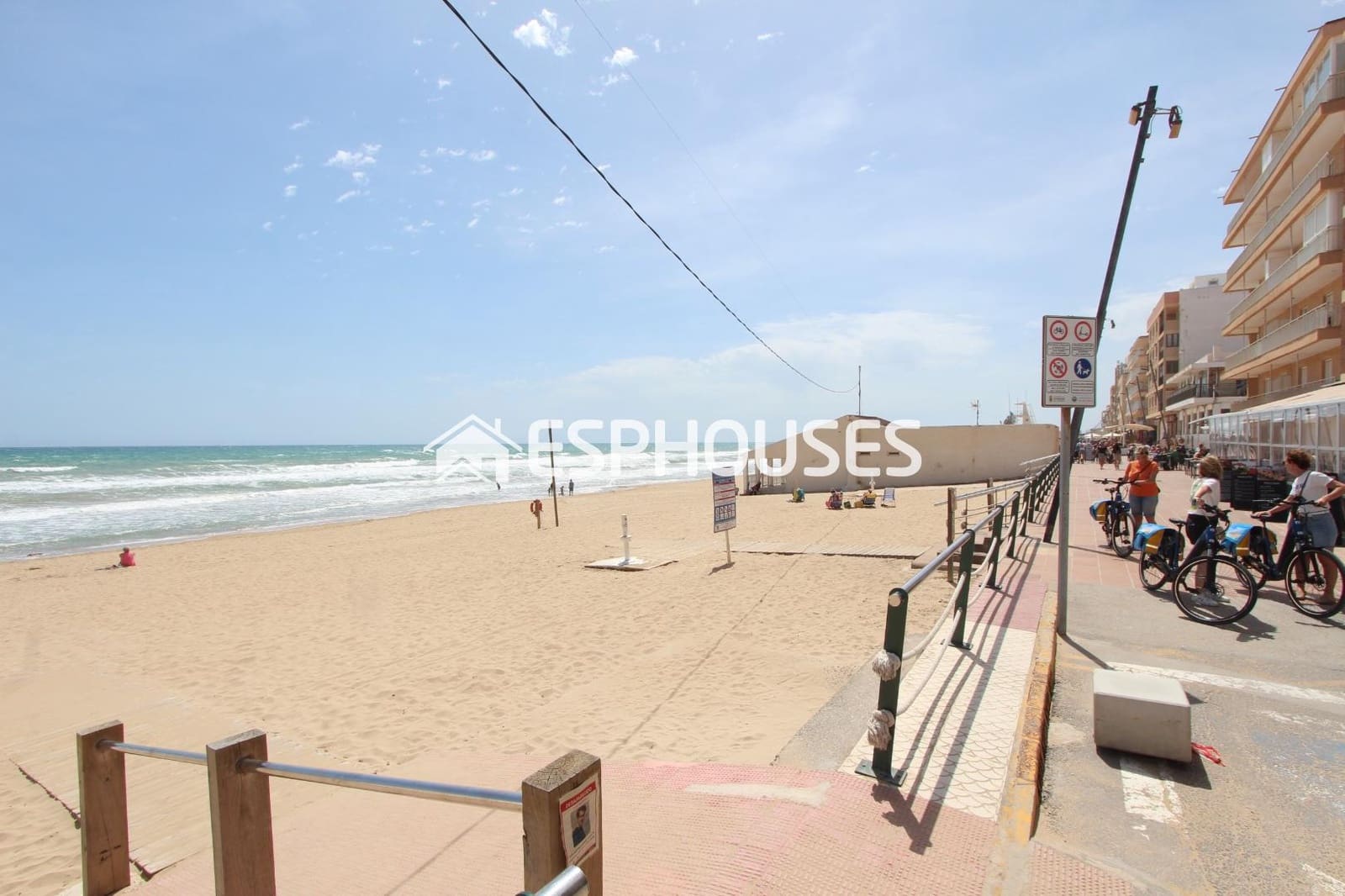 2 makuuhuone Huoneisto myytävänä paikassa Guardamar del Segura - 160 000 € (Ref: 9802681)