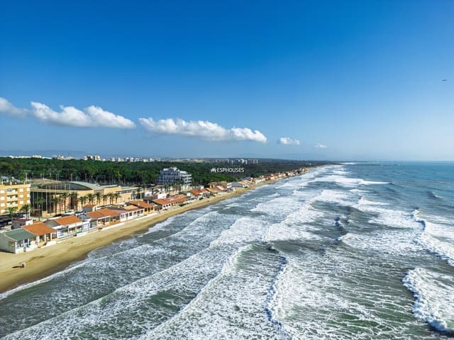 2 soverom Leilighet til salgs i Guardamar Playa, Guardamar del Segura med garasje - € 250 000 (Ref: 9802695)