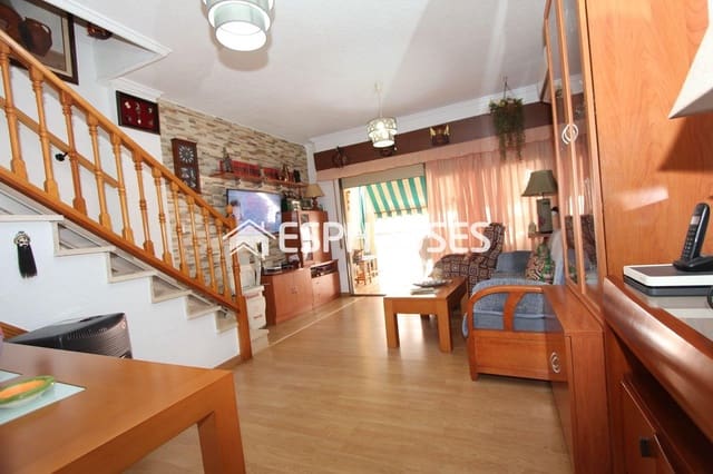 Apartamento de 2 habitaciones en Guardamar Playa, Guardamar del Segura en venta con garaje - 245.000 € (Ref: 9802696)