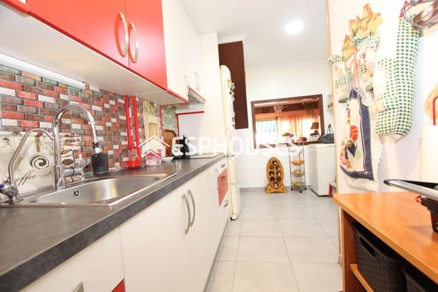 Apartamento de 2 habitaciones en Guardamar Playa, Guardamar del Segura en venta con garaje - 245.000 € (Ref: 9802696)