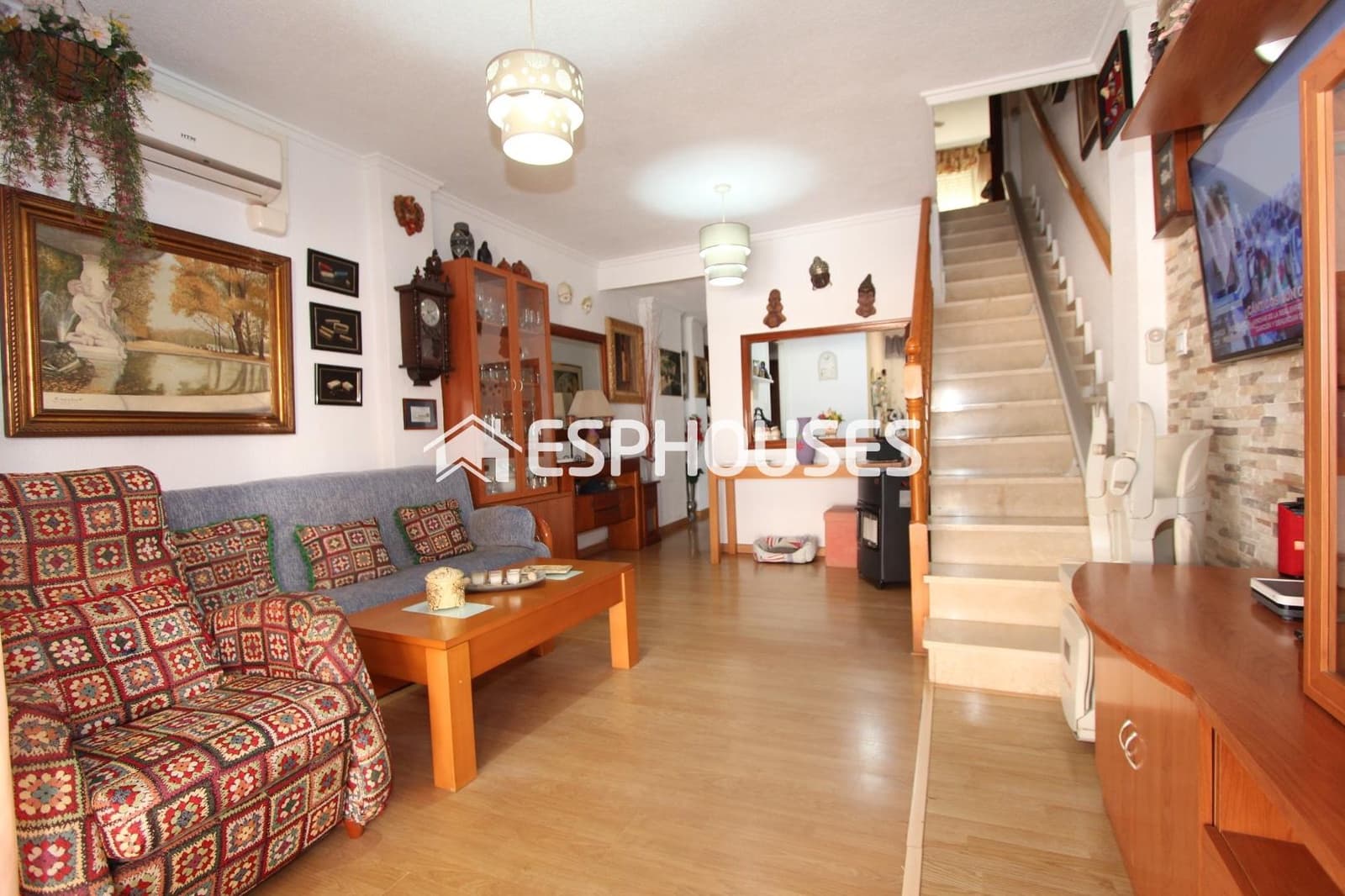 Apartamento de 2 habitaciones en Guardamar del Segura en venta con garaje - 245.000 € (Ref: 9802696)