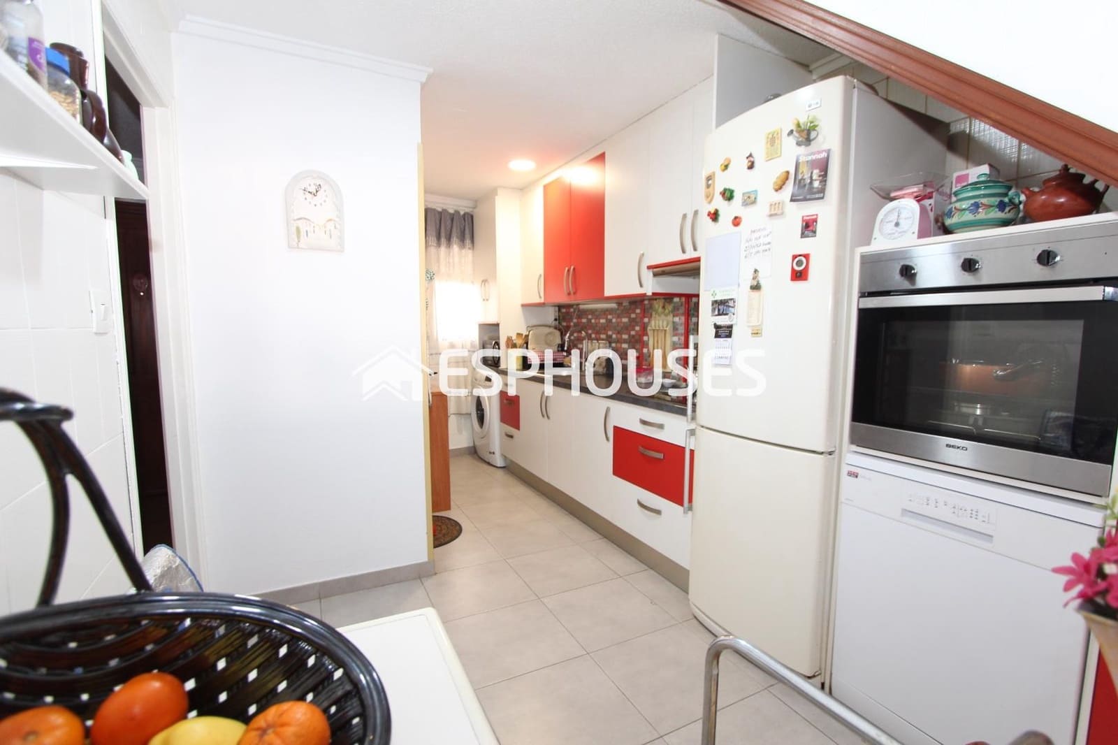 Apartamento de 2 habitaciones en Guardamar del Segura en venta con garaje - 245.000 € (Ref: 9802696)