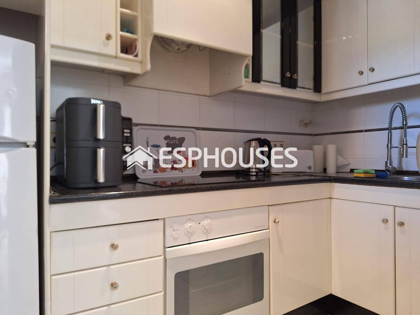 2 quarto Apartamento para venda em Guardamar del Segura com piscina - 185 000 € (Ref: 9812358)