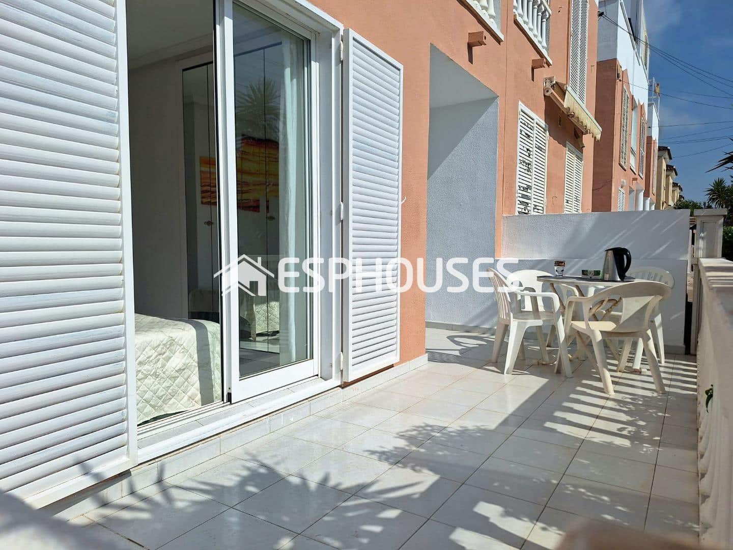 2 quarto Apartamento para venda em Guardamar del Segura com piscina - 185 000 € (Ref: 9812358)