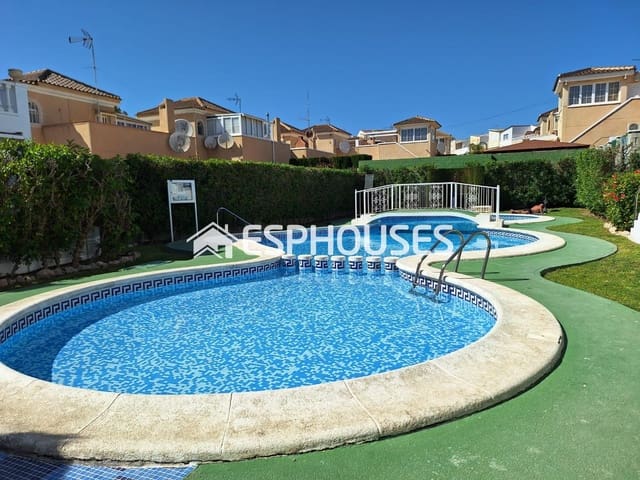 2 quarto Apartamento para venda em El Moncayo, Guardamar del Segura com piscina - 185 000 € (Ref: 9812358)