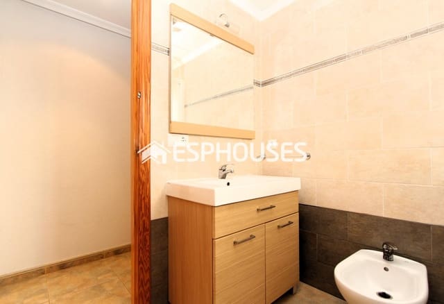 3 Zimmer Apartment zu verkaufen in Zona Pueblo, Guardamar del Segura - 165.000 € (Ref: 9812359)