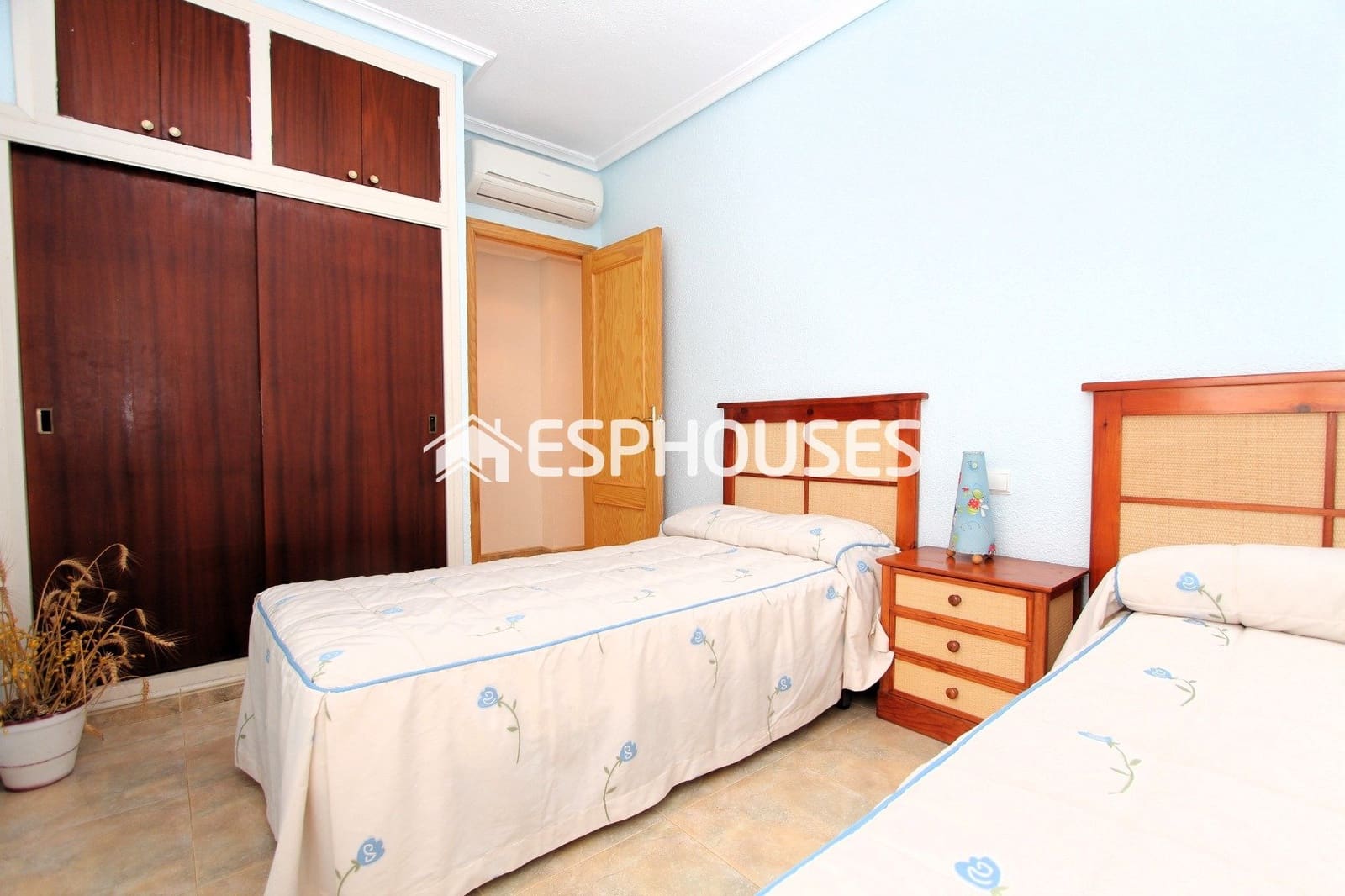 3 slaapkamer Appartement te koop in Guardamar del Segura - € 165.000 (Ref: 9812359)