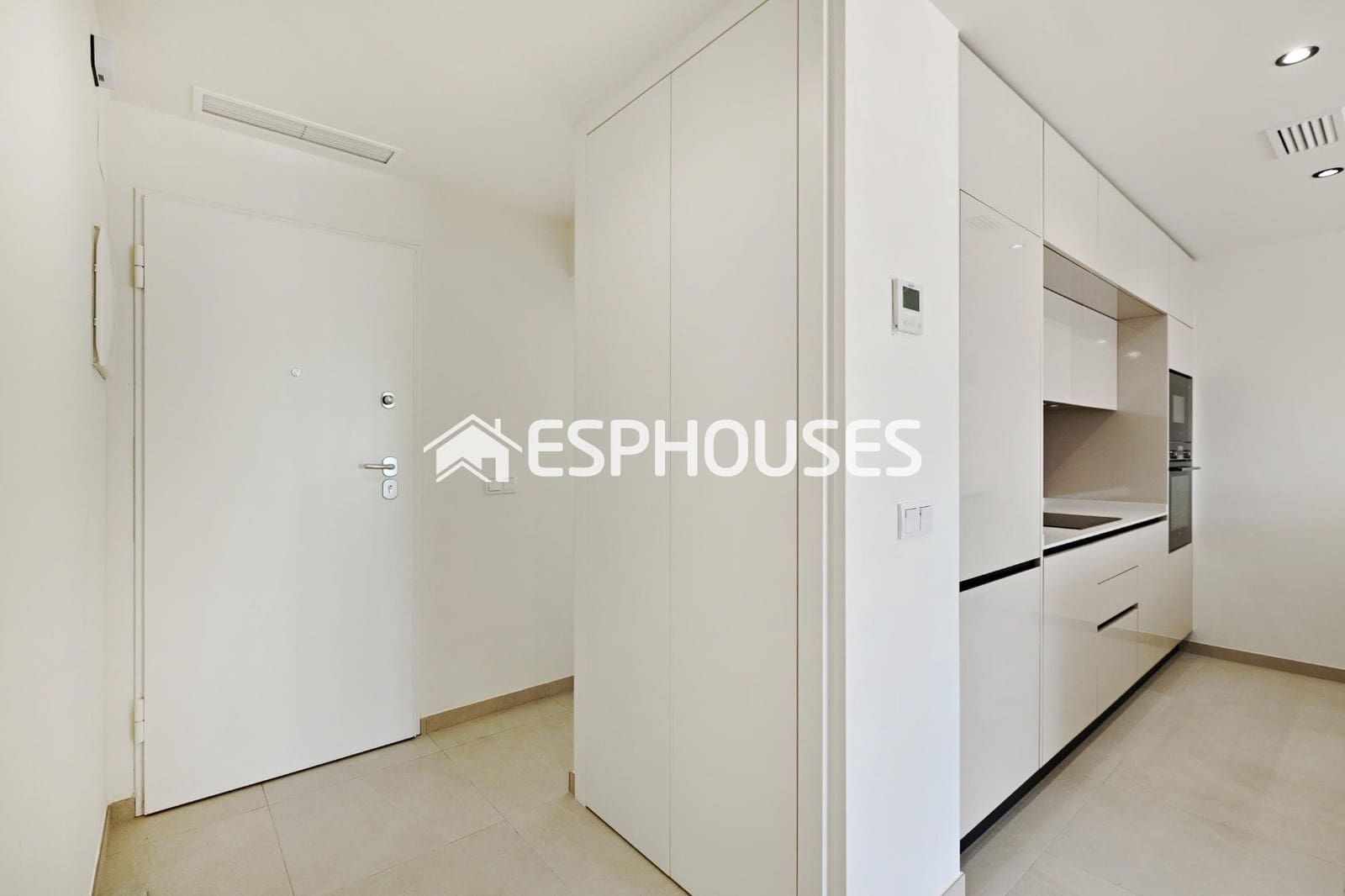 2 soverom Bungalow til salgs i Torrevieja med svømmebasseng garasje - € 380 000 (Ref: 9812360)