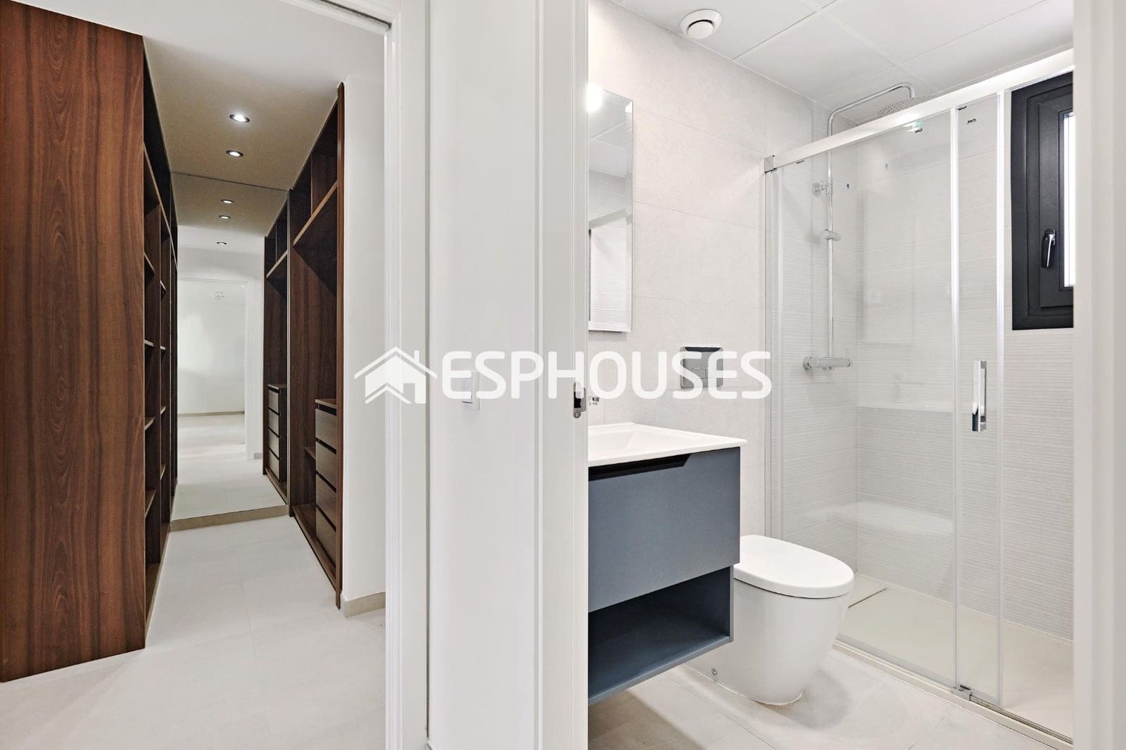 2 soverom Bungalow til salgs i Torrevieja med svømmebasseng garasje - € 380 000 (Ref: 9812360)