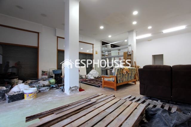 Kommersiell til salgs i Guardamar Playa, Guardamar del Segura - € 212 000 (Ref: 9812361)